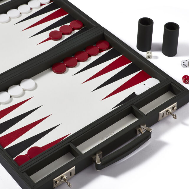 BACKGAMMON_18INCH_BLACK_WHITE_B