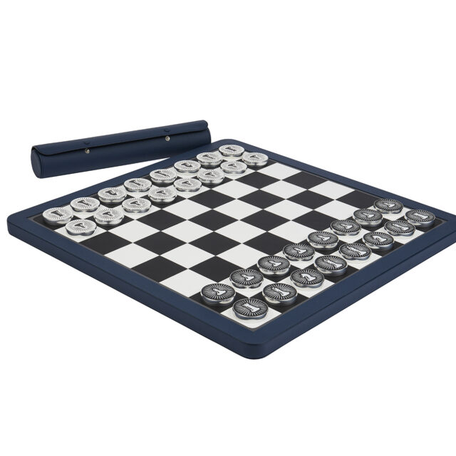 CHESS-BOARD_01.jpg