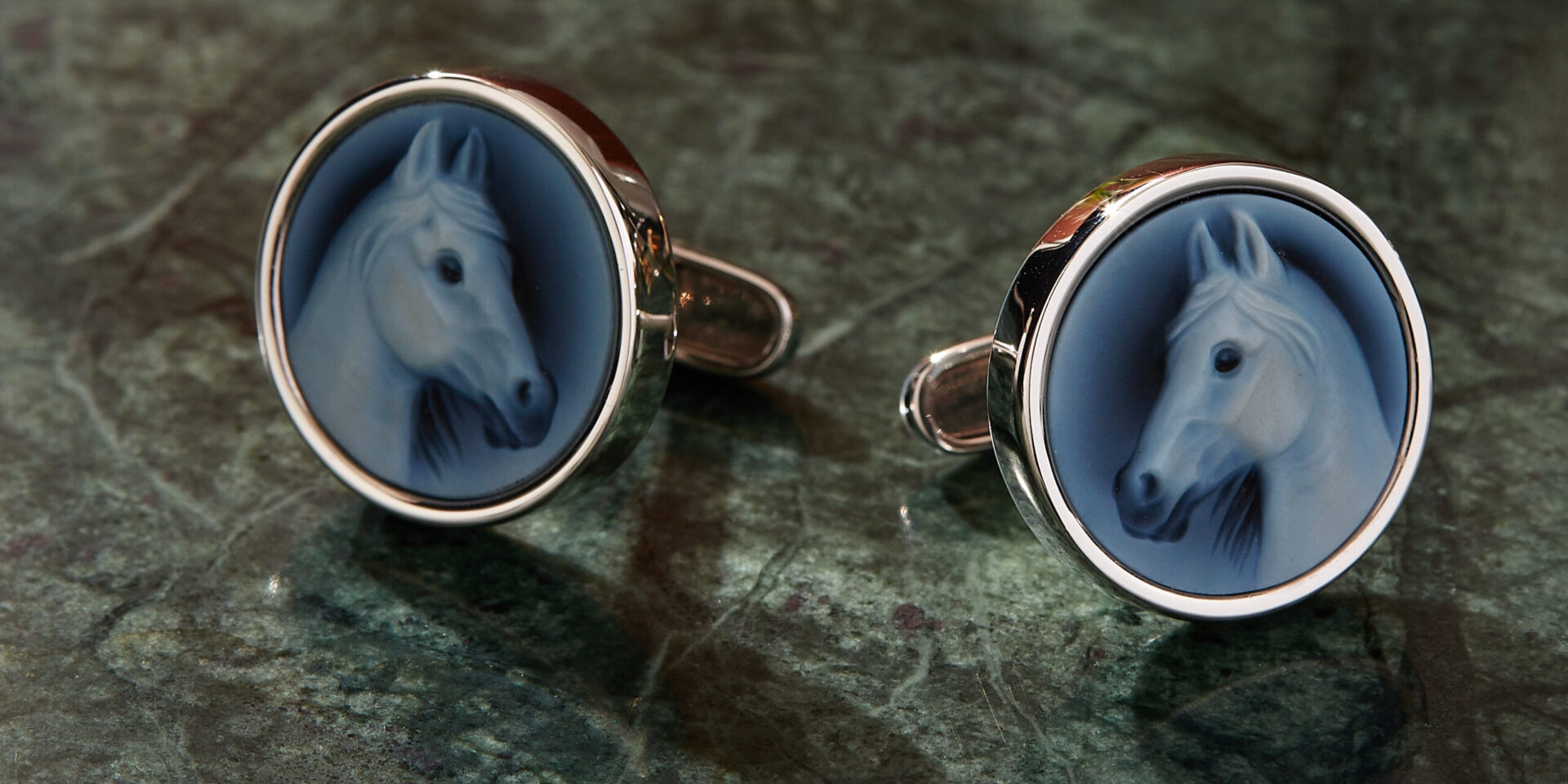 CUFFLINKS0415